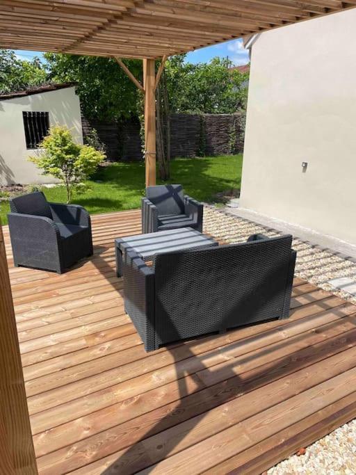 Petite Maison Avec Jardin Au Calme Floirac  Eksteriør bilde